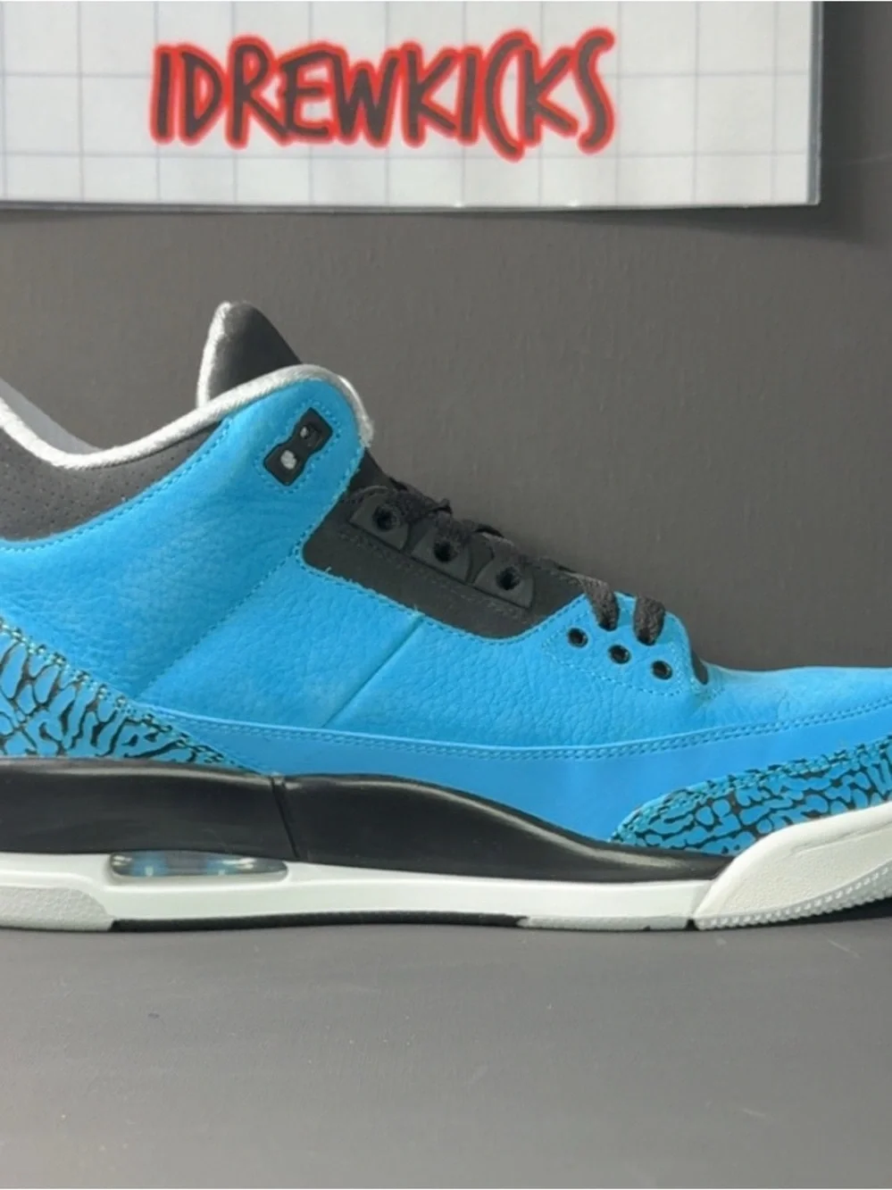 NIKE AIR JORDAN 3 RETRO POWDER BLUE SIZE 10 SNEAKERS 136064 406